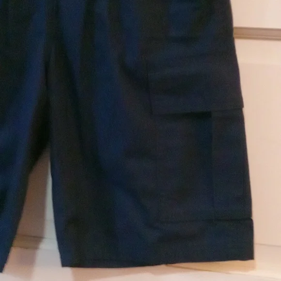Children's Place Boys Navy Cargo Shorts Size 16S NWT - Picture 3 of 10